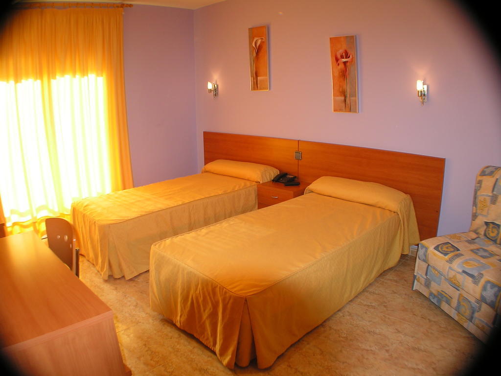 Hotel Zaytun Mequinenza Kamer foto